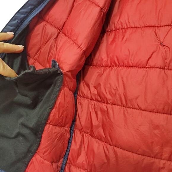 Abercrombie A&F Puffer Jacket with Removable Hood Poly-Fill Water Resistant Flaw - Picture 5 of 15